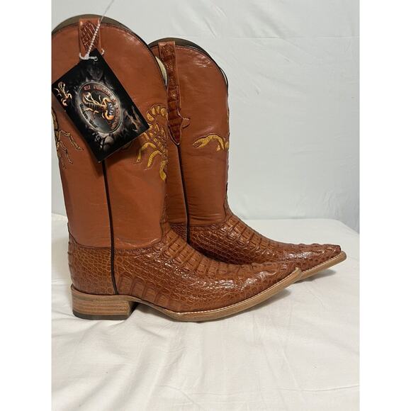 El Alacran De Durango Brown Genuine Crocodile Tail Cowboy Boots Sz 7 HANDMADE - Picture 1 of 3